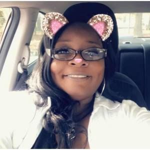 Meet your Posher, Constance